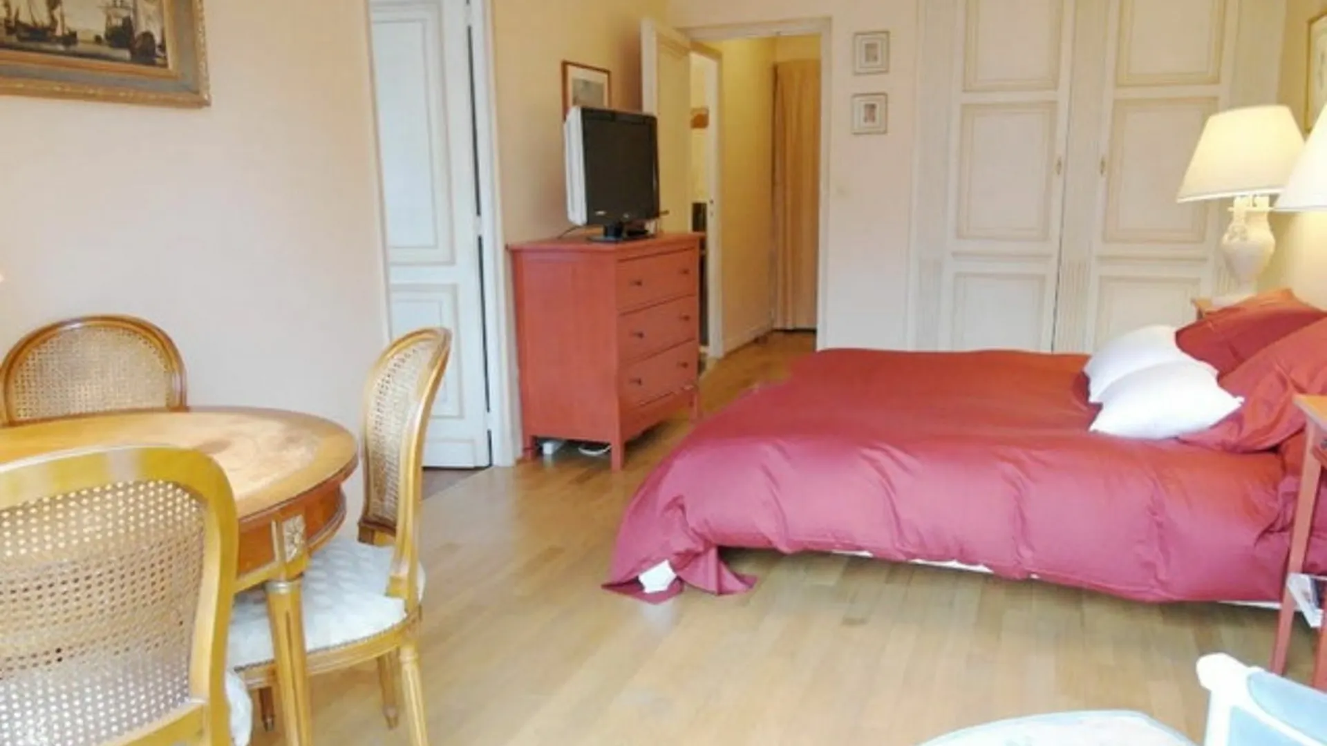 Chic In With Garden View - Near Eiffel Tower, M Paris