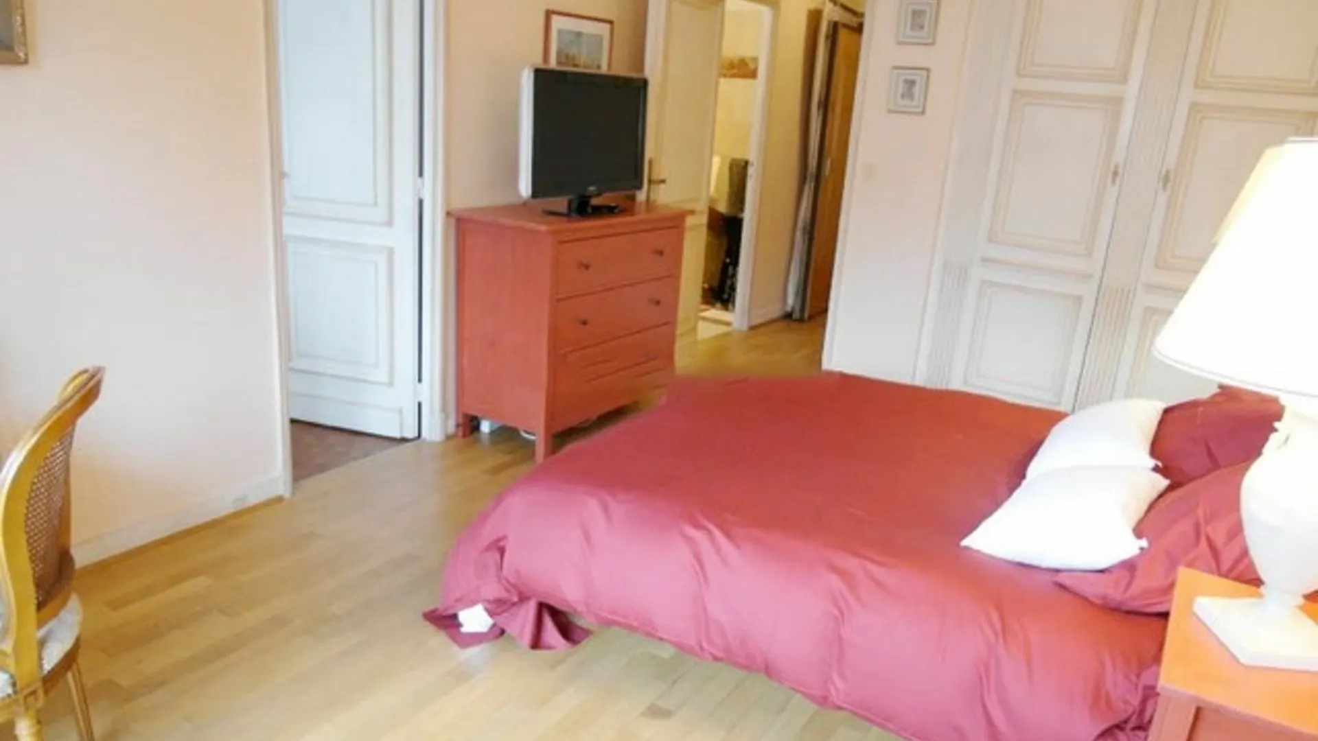 Apartment Chic In With Garden View - Near Eiffel Tower, M *
